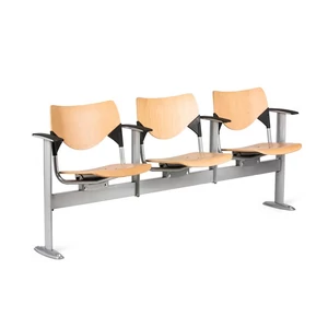 Grand várótermi pad